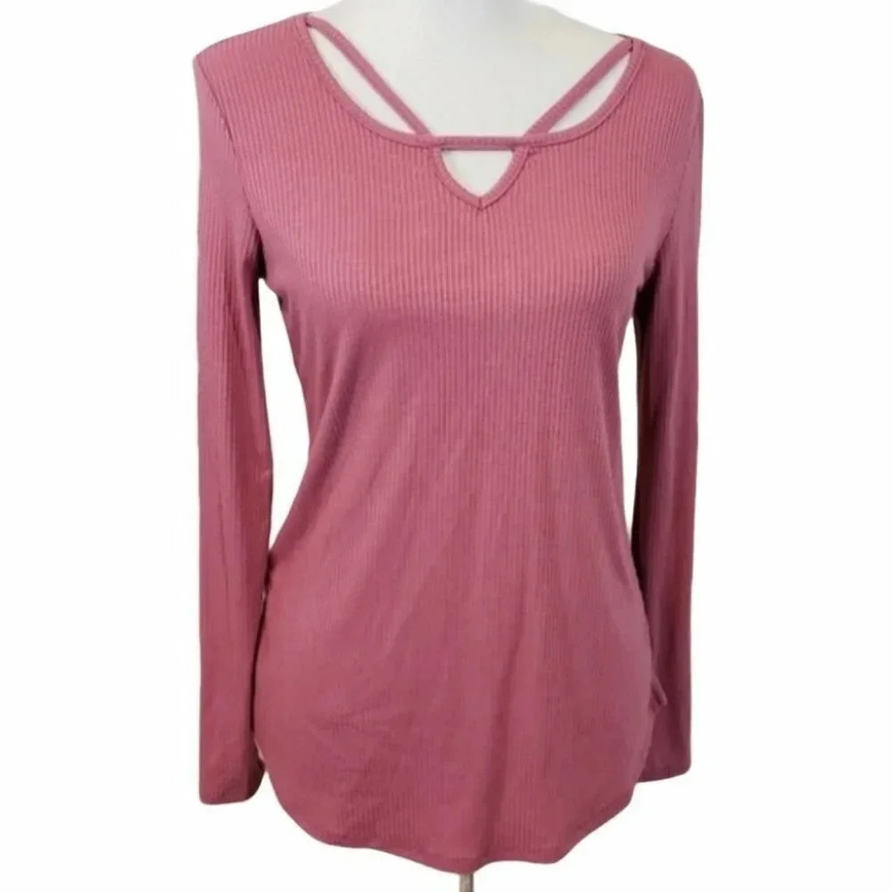 Pink Rose Medium ripped long sleeve
